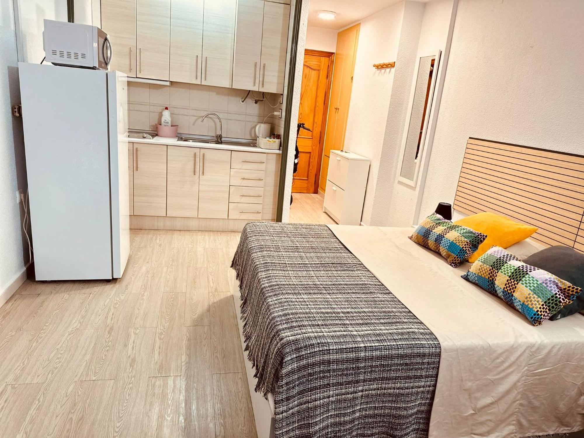 Studio Apartment Santana Habaneras - 18 At Beach With Garage, Pool And Lift Torrevieja Ngoại thất bức ảnh