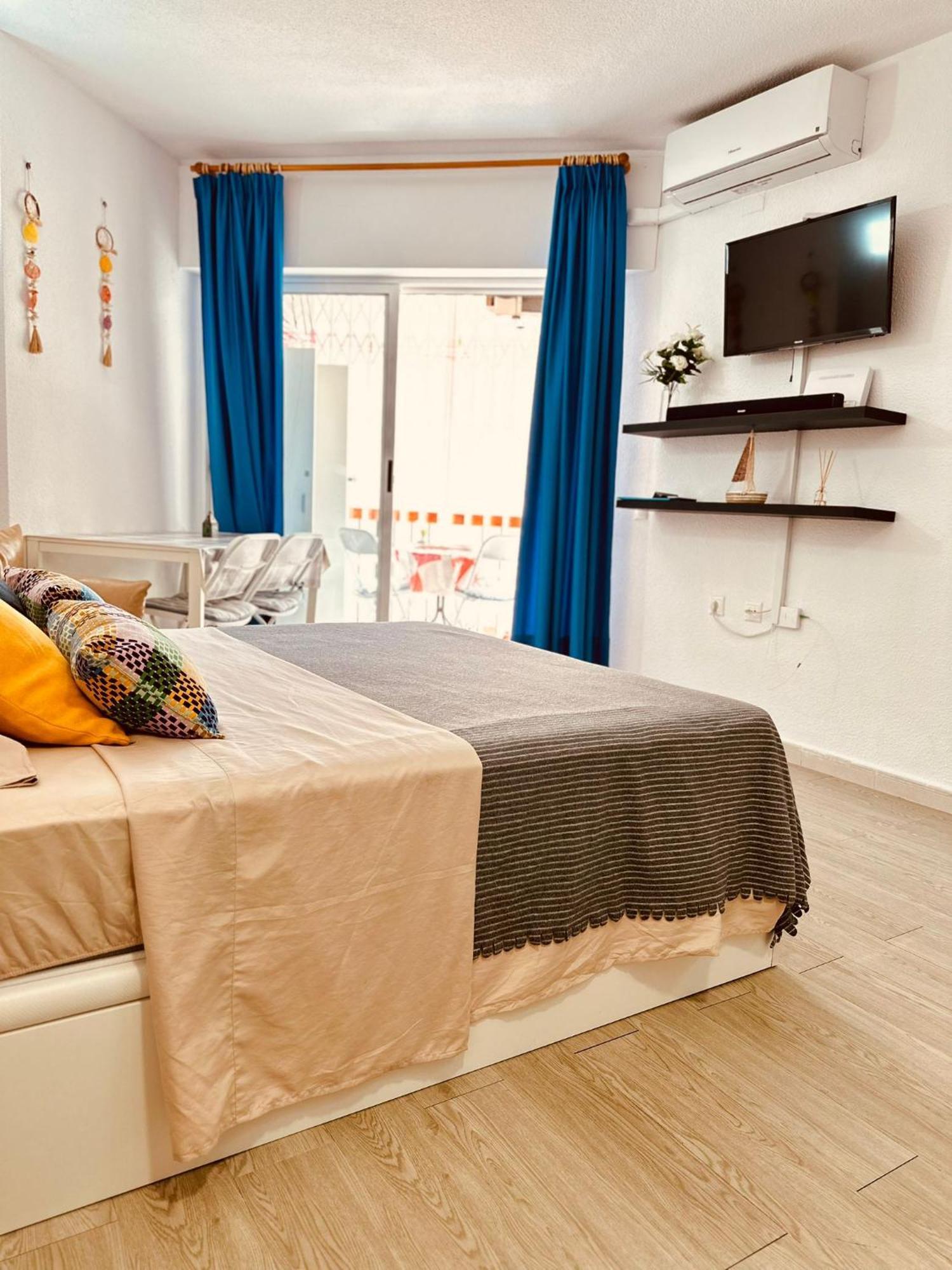 Studio Apartment Santana Habaneras - 18 At Beach With Garage, Pool And Lift Torrevieja Ngoại thất bức ảnh